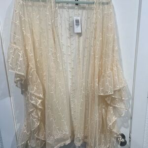 Torrid Cream Lace Kimono